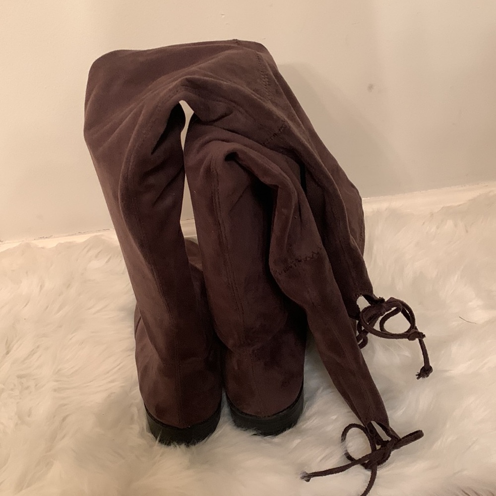 “Reaching For The Thighs” Thigh High Boots - Picture 4 of 8